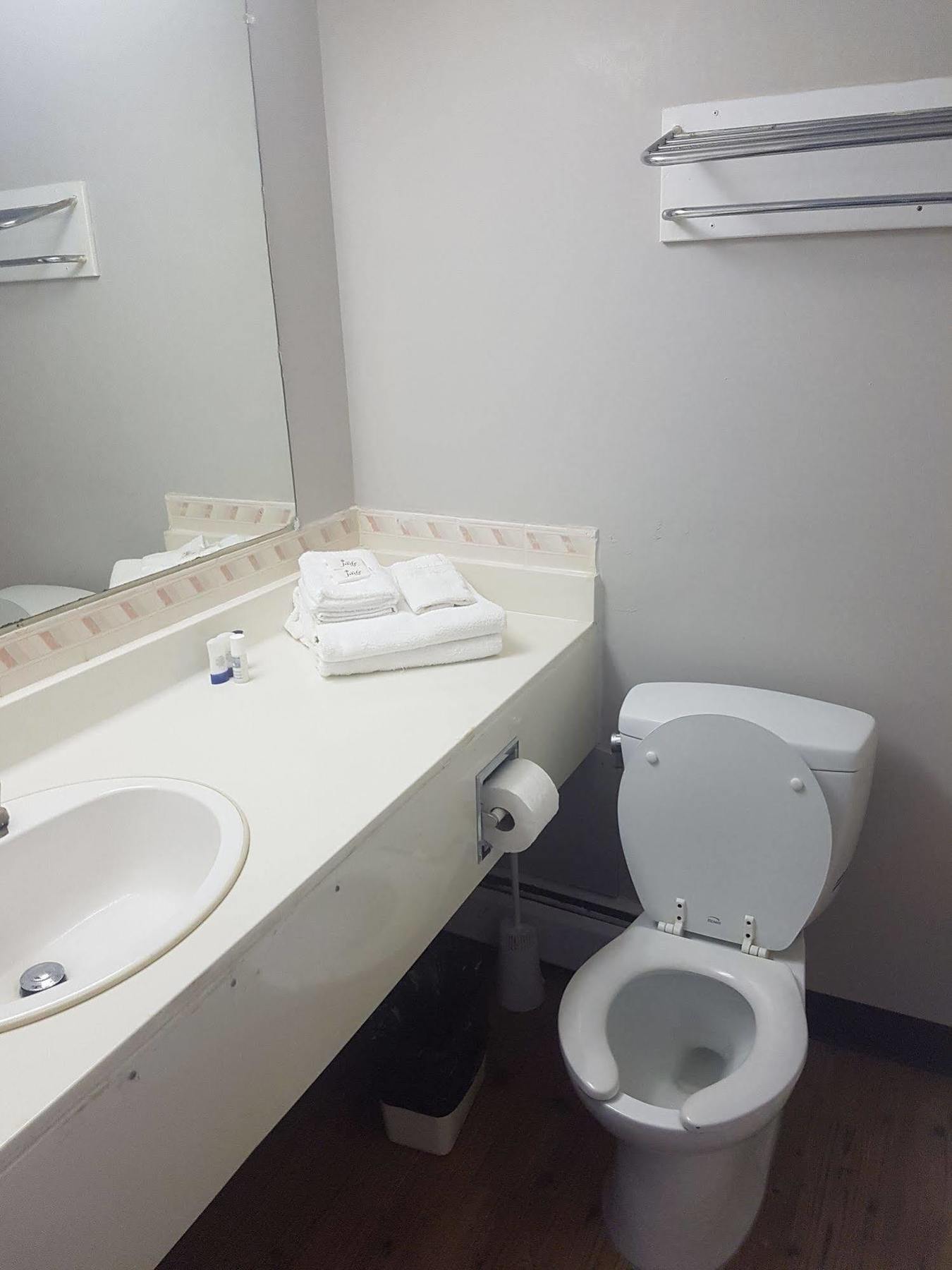 Olympia Lodge YYC Kültér fotó