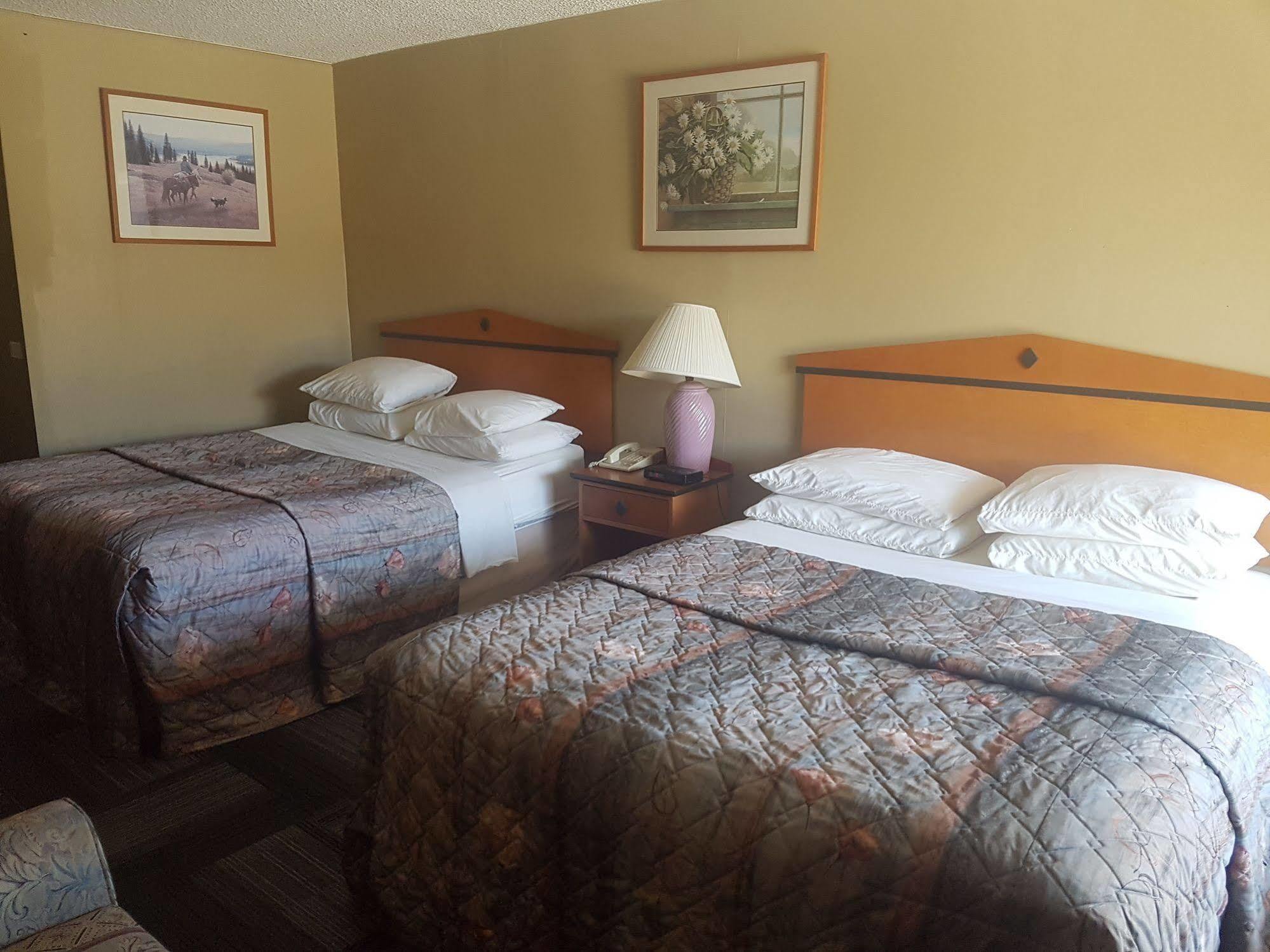 Olympia Lodge YYC Kültér fotó