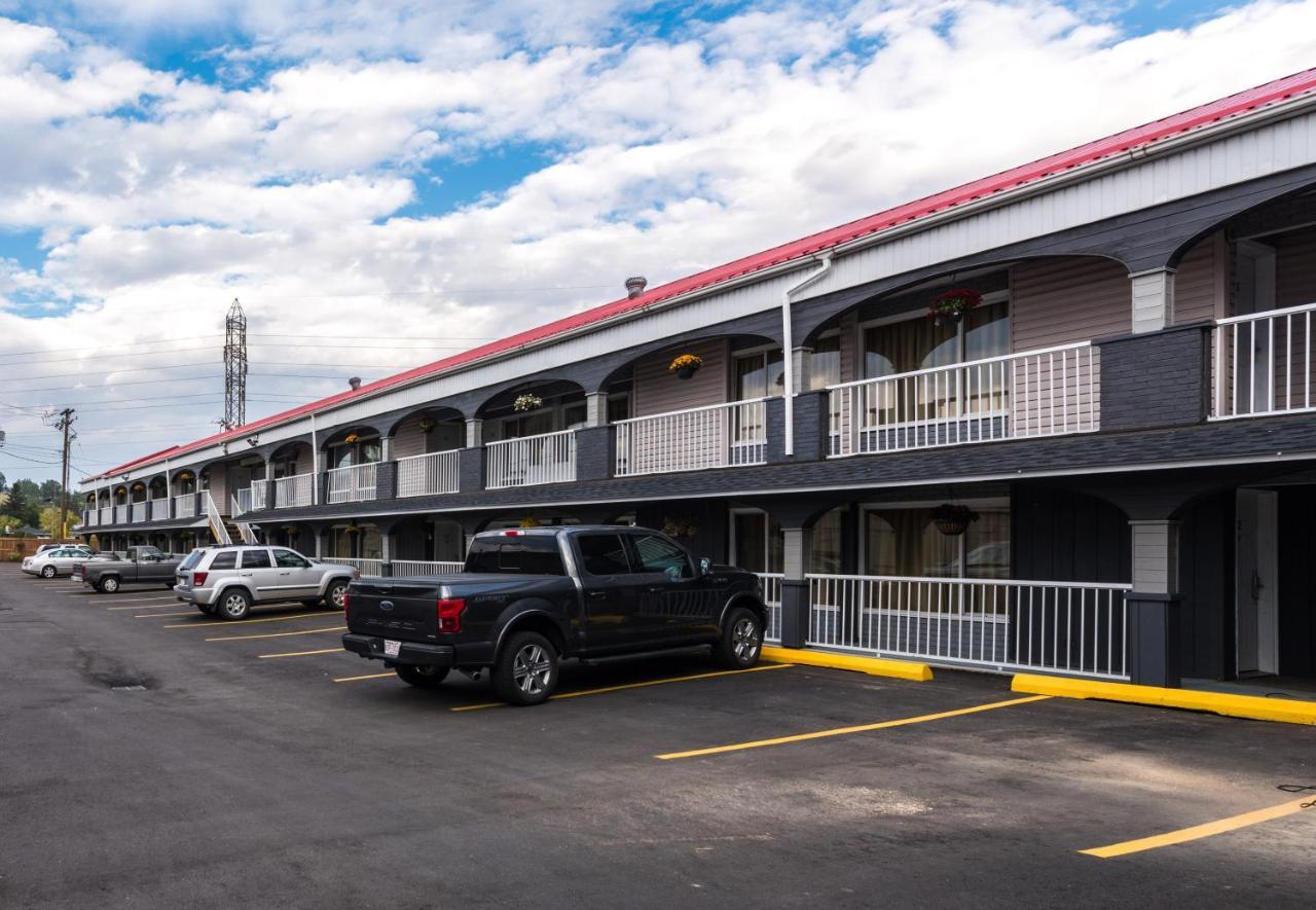 Olympia Lodge YYC Kültér fotó