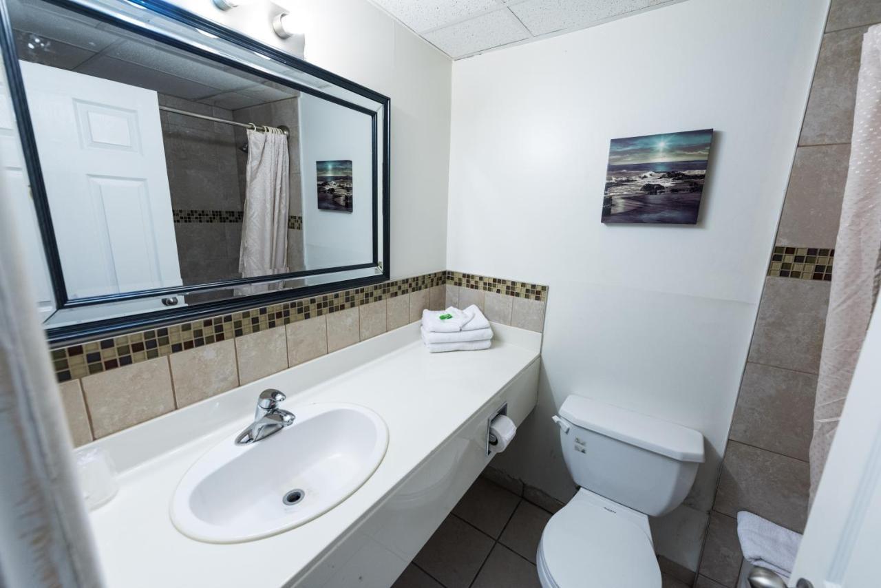 Olympia Lodge YYC Kültér fotó